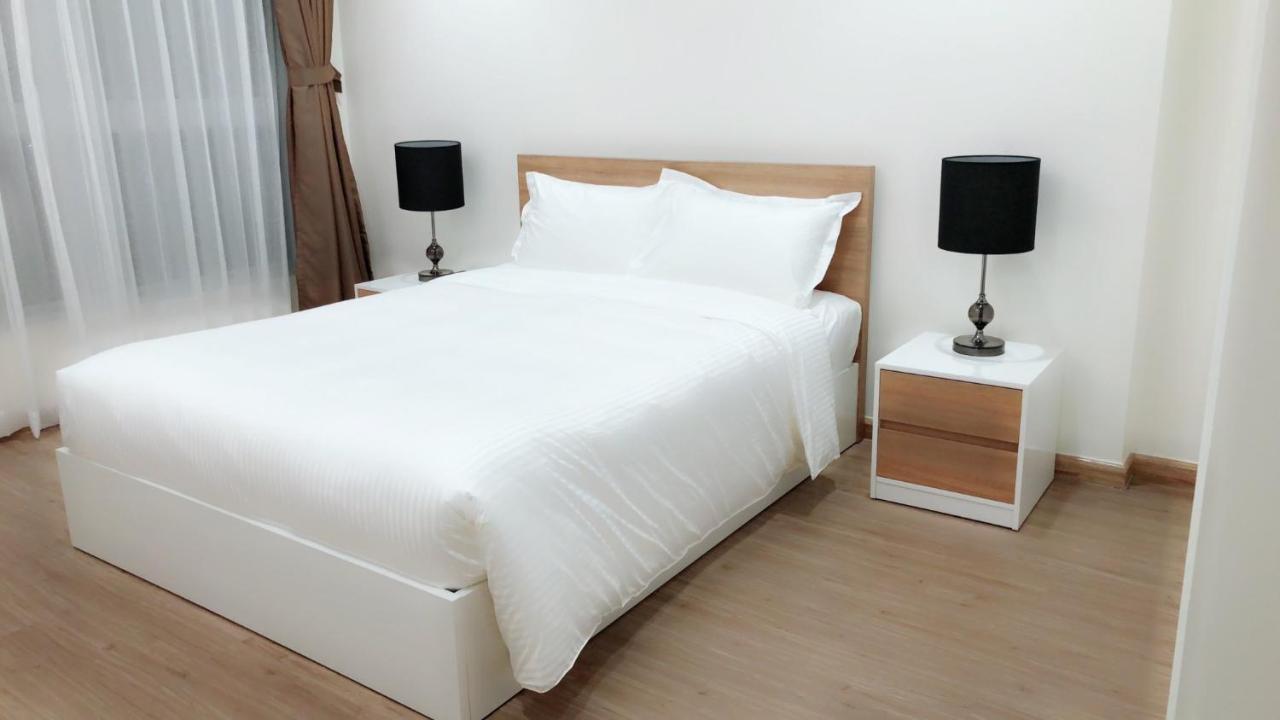 Luxury Vinhomes Central Park Humi Apartment Хошимин Екстериор снимка
