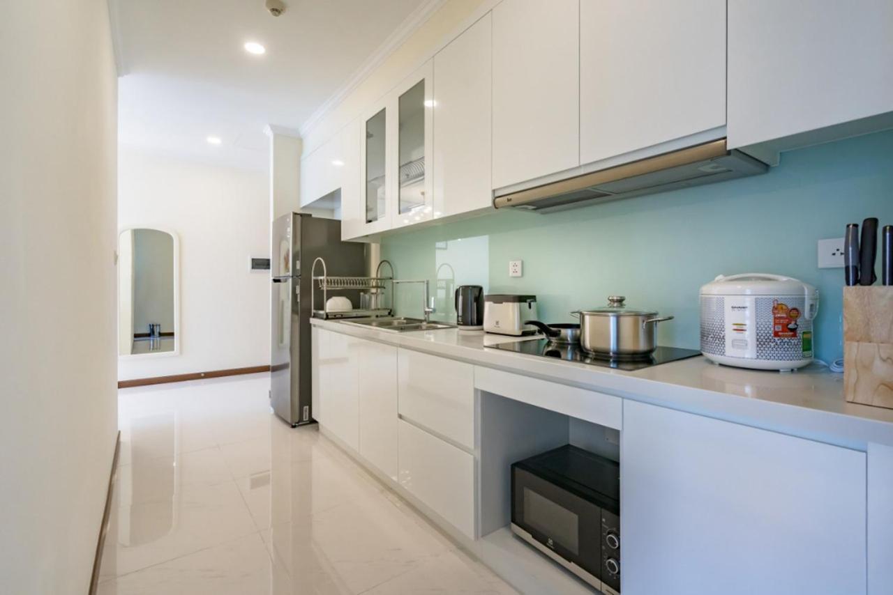 Luxury Vinhomes Central Park Humi Apartment Хошимин Екстериор снимка