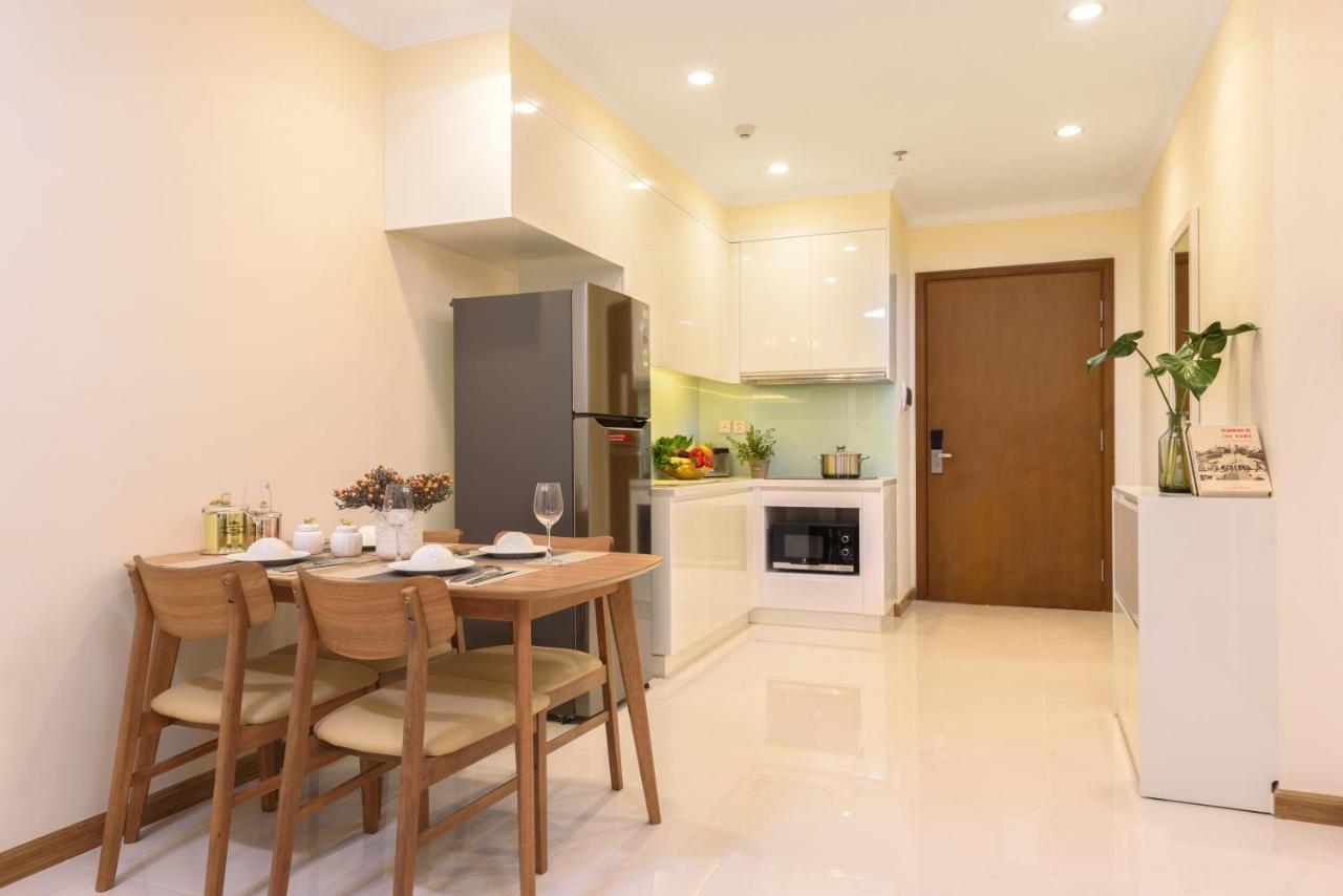 Luxury Vinhomes Central Park Humi Apartment Хошимин Екстериор снимка