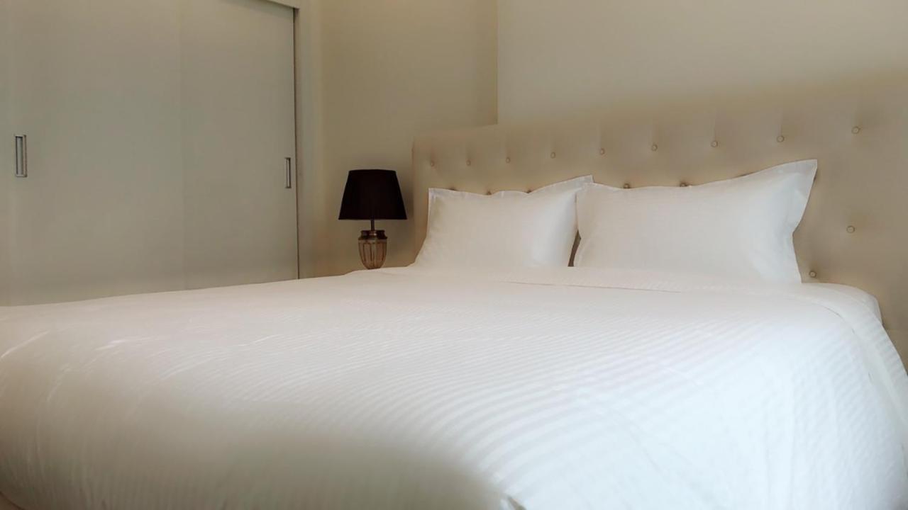 Luxury Vinhomes Central Park Humi Apartment Хошимин Екстериор снимка